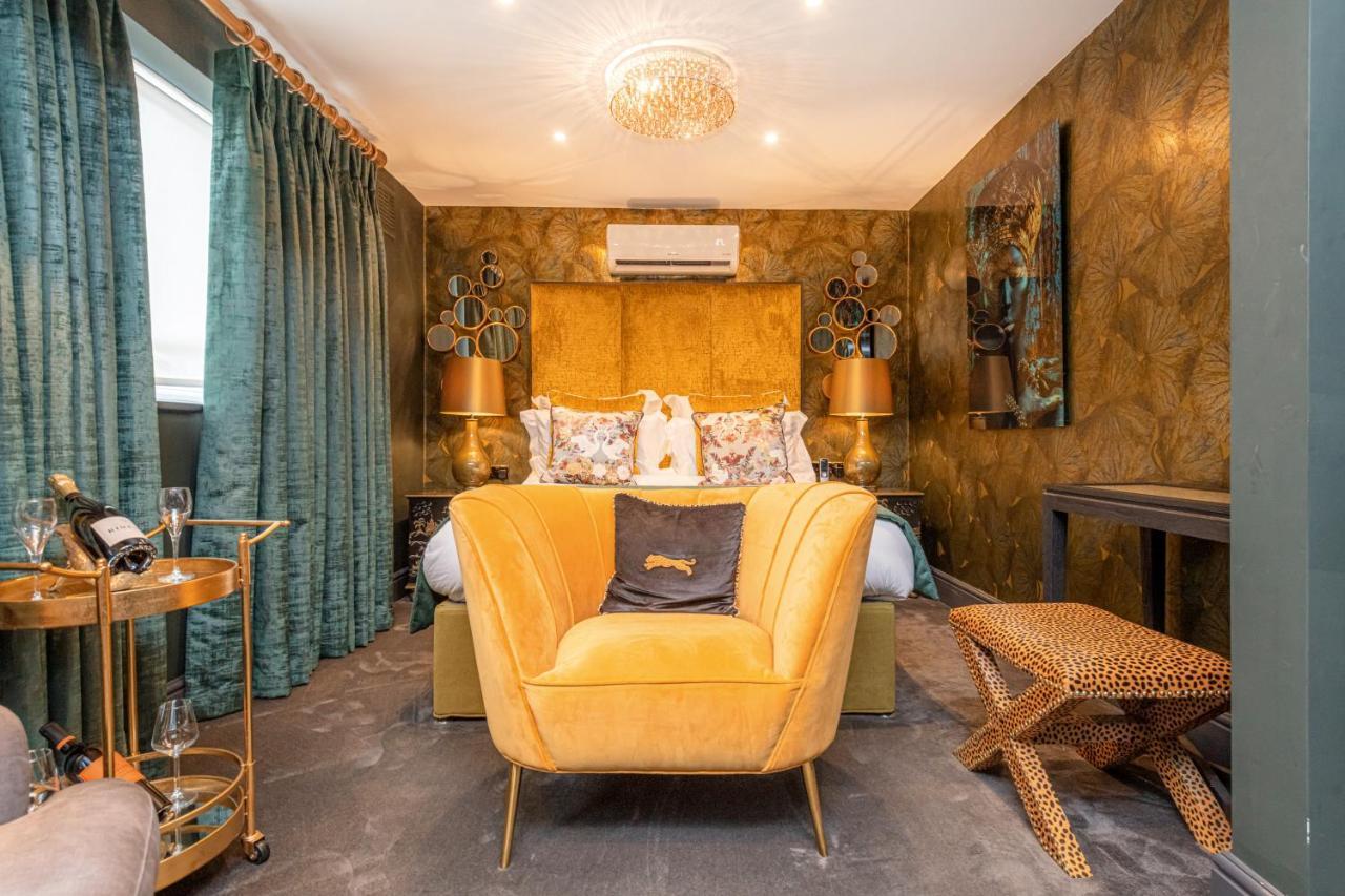 Funky Monk Hotel Epping Dış mekan fotoğraf
